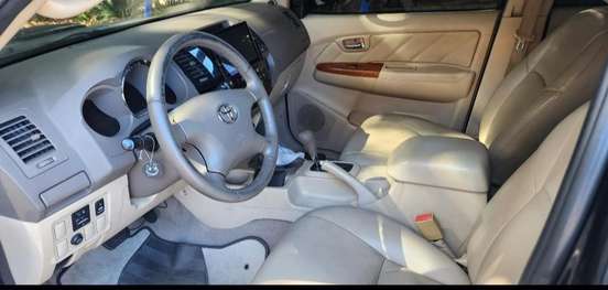 TOYOTA-HILUX SW4-2007