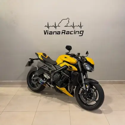 TRIUMPH STREET TRIPLE RS ABS TRIUMPH STREET TRIPLE RS ABS