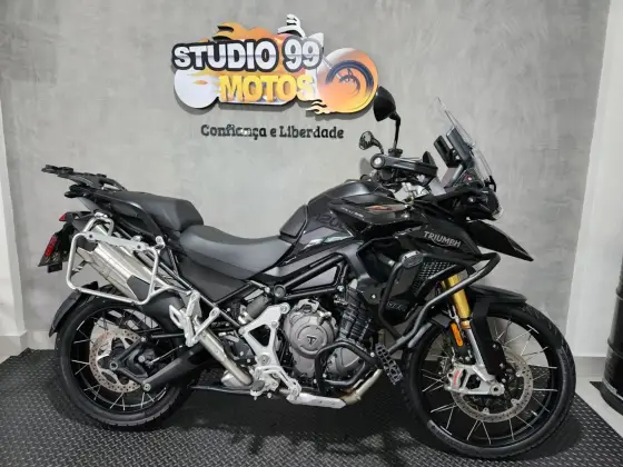 TRIUMPH TIGER 1200 BLACK EDITION TRIUMPH TIGER 1200 BLACK EDITION