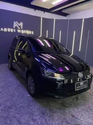 VOLKSWAGEN-FOX-2014