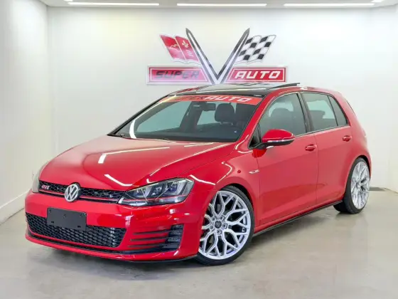 VOLKSWAGEN GOLF 2.0 TSI GTI 16V TURBO GASOLINA 4P AUTOMÁTICO VOLKSWAGEN GOLF 2.0 TSI GTI 16V TURBO GASOLINA 4P AUTOMÁTICO