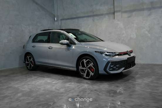 VOLKSWAGEN-GOLF-2026