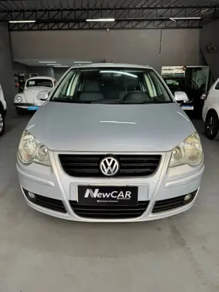 VOLKSWAGEN POLO SEDAN 1.6 MI COMFORTLINE 8V FLEX 4P MANUAL