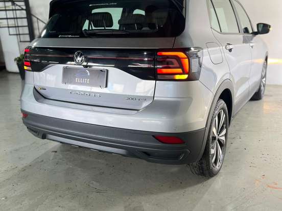 VOLKSWAGEN-T-CROSS-1.0 200 TSI TOTAL FLEX AUTOMÁTICO VOLKSWAGEN-T-CROSS-2023