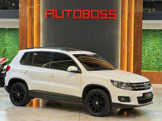 VOLKSWAGEN-TIGUAN-2016