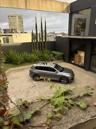 VOLKSWAGEN TIGUAN 2.0 350 TSI GASOLINA ALLSPACE R-LINE 4MOTION DSG VOLKSWAGEN TIGUAN 2.0 350 TSI GASOLINA ALLSPACE R-LINE 4MOTION DSG