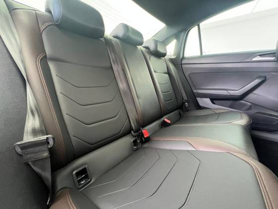 /en/city/cate-car-used-car/volkswagen-virtus-2025-1-0-200-tsi-highline-automatic-48410552274388992/-19