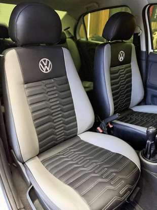 VOLKSWAGEN-VOYAGE-2014