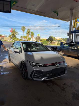 VOLKSWAGEN GOLF 2.0 370 TSI GASOLINA GTI DSG