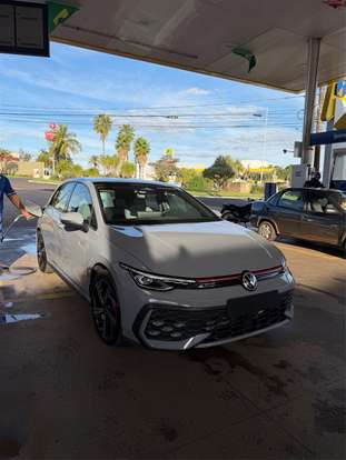 VOLKSWAGEN-GOLF-2026