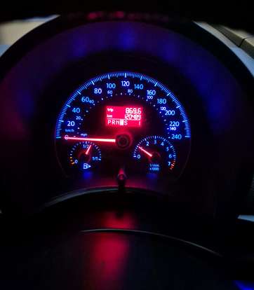 VOLKSWAGEN-NEW BEETLE-2009