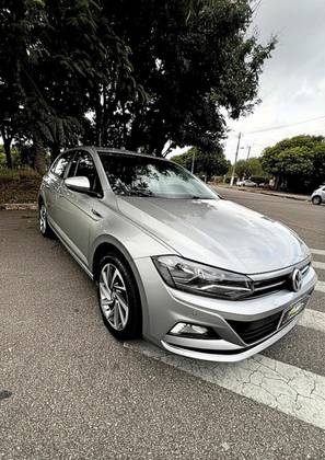 VOLKSWAGEN POLO 1.0 200 TSI HIGHLINE AUTOMÁTICO