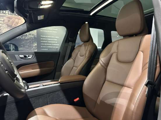VOLVO-XC60-2.0 T8 RECHARGE PLUS AWD GEARTRONIC VOLVO-XC60-2024