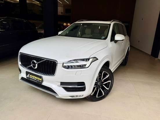 VOLVO-XC90-2018