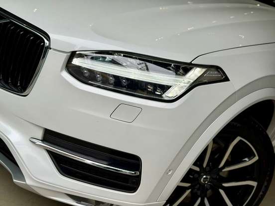 VOLVO-XC90-2.0 D5 DIESEL MOMENTUM AWD GEARTRONIC VOLVO-XC90-2018