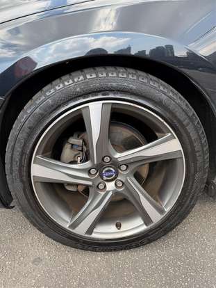VOLVO-V60-2014