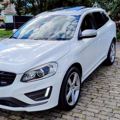 VOLVO-XC60-2.0 T5 R DESIGN TURBO GASOLINA 4P AUTOMÁTICO VOLVO-XC60-2015