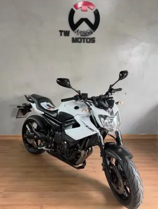 YAMAHA XJ6 N YAMAHA XJ6 N