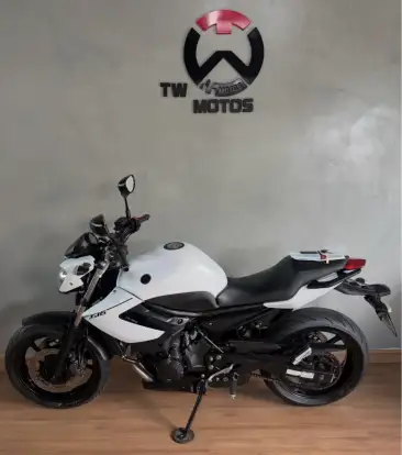 YAMAHA-XJ6 N-2013