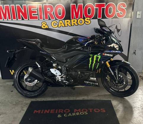 YAMAHA YZF R3 MONSTER ABS 