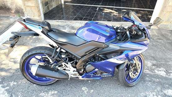 YAMAHA-YZF R15-2024