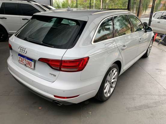 AUDI-A4-2.0 TFSI AMBIENTE AVANT GASOLINA 4P S TRONIC AUDI-A4-2016