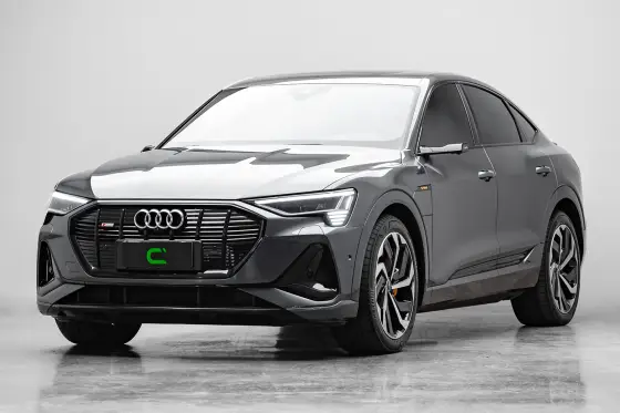 AUDI E-TRON ELÉTRICO SPORTBACK PERFORMANCE BLACK QUATTRO