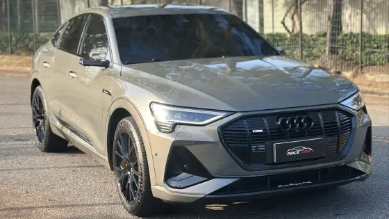 AUDI E-TRON ELÉTRICO SPORTBACK S QUATTRO AUDI E-TRON ELÉTRICO SPORTBACK S QUATTRO