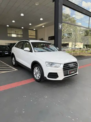 AUDI Q3 2.0 TFSI ATTRACTION QUATTRO 4P GASOLINA S TRONIC