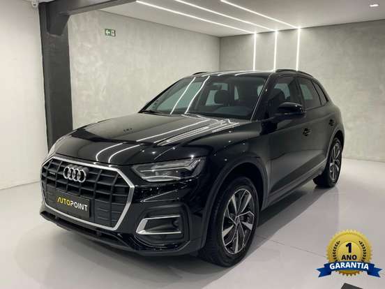 AUDI-Q5-2021