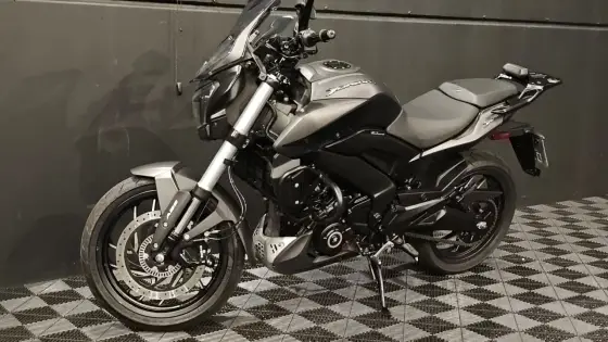 BAJAJ DOMINAR 400 BAJAJ DOMINAR 400