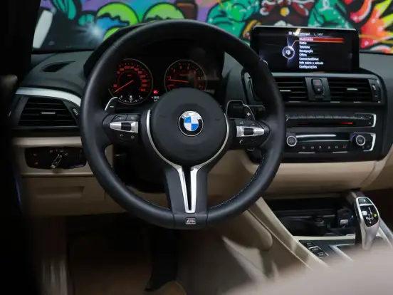 BMW-125i-2.0 M SPORT 16V GASOLINA 4P AUTOMÁTICO BMW-125i-2013