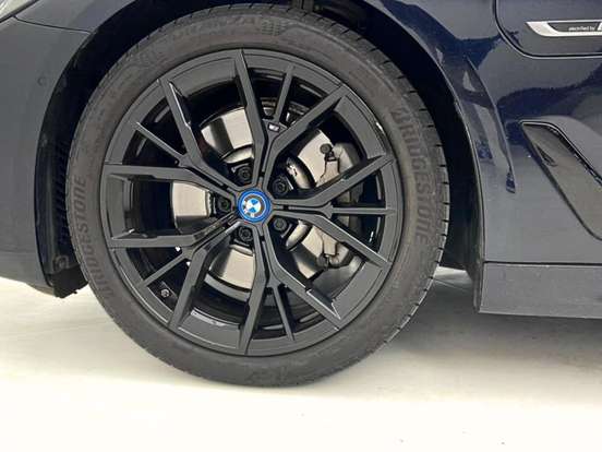 BMW-530e-2.0 16V TWINPOWER HÍBRIDO M SPORT AUTOMÁTICO BMW-530e-2022