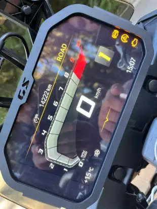 BMW-F 900 GS TROPHY BMW-F 900 GS TROPHY-2025