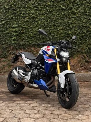 BMW F 900 R SPORT PLUS 