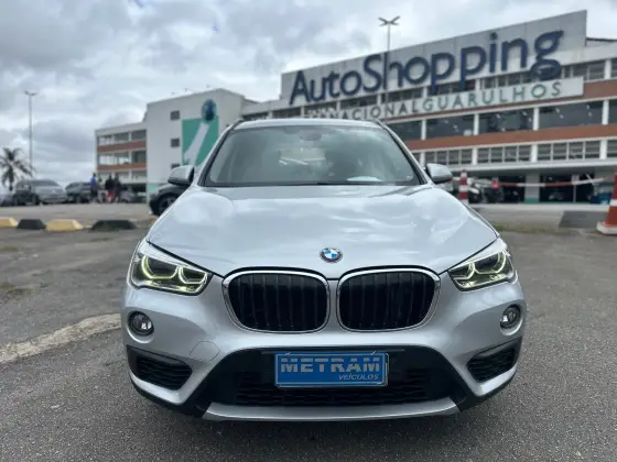 BMW X1 2.0 16V TURBO GASOLINA SDRIVE20I GP 4P AUTOMÁTICO BMW X1 2.0 16V TURBO GASOLINA SDRIVE20I GP 4P AUTOMÁTICO