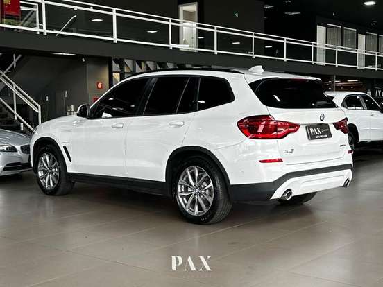 BMW-X3-2.0 16V HÍBRIDO X LINE XDRIVE30E STEPTRONIC BMW-X3-2021
