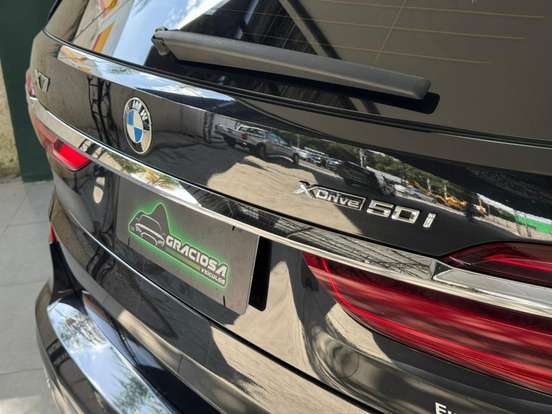 BMW-X7-4.4 V8 GASOLINA M SPORT XDRIVE50I STEPTRONIC BMW-X7-2019