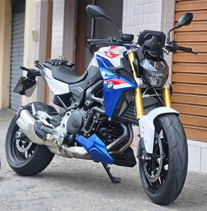 BMW F 900 R SPORT PLUS 