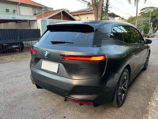 BMW-iX-ELÉTRICO XDRIVE40 BMW-iX-2022
