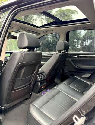BMW-X3-2010