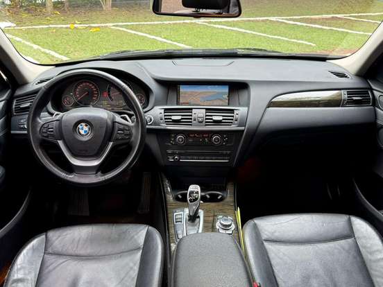BMW-X3-2010
