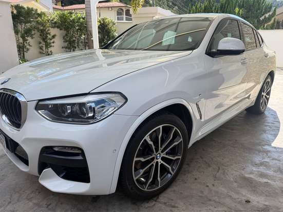 BMW-X4-2019