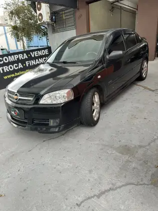 CHEVROLET ASTRA 2.0 MPFI ADVANTAGE 8V FLEX 4P MANUAL CHEVROLET ASTRA 2.0 MPFI ADVANTAGE 8V FLEX 4P MANUAL