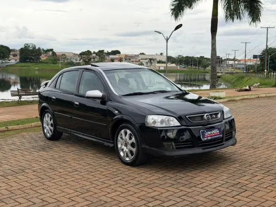 CHEVROLET ASTRA 2.0 MPFI SS 8V FLEX 4P MANUAL CHEVROLET ASTRA 2.0 MPFI SS 8V FLEX 4P MANUAL