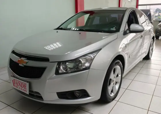 CHEVROLET CRUZE 1.8 LT 16V FLEX 4P AUTOMÁTICO CHEVROLET CRUZE 1.8 LT 16V FLEX 4P AUTOMÁTICO