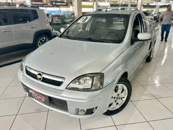 CHEVROLET MONTANA 1.8 SPORT CS 8V FLEX 2P MANUAL CHEVROLET MONTANA 1.8 SPORT CS 8V FLEX 2P MANUAL