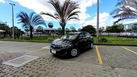 CHEVROLET ONIX 1.4 MPFI LT 8V FLEX 4P MANUAL CHEVROLET ONIX 1.4 MPFI LT 8V FLEX 4P MANUAL