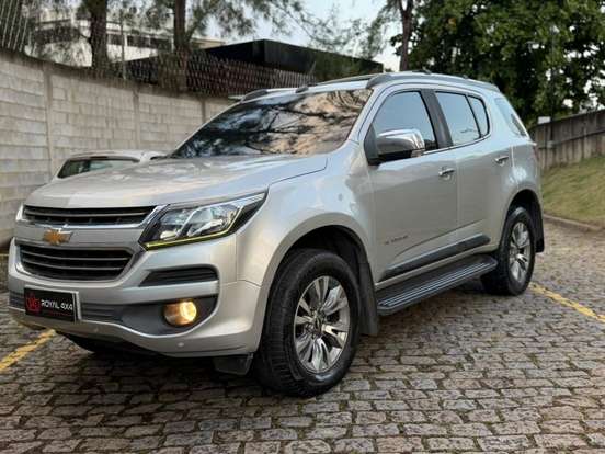 CHEVROLET-TRAILBLAZER-2019