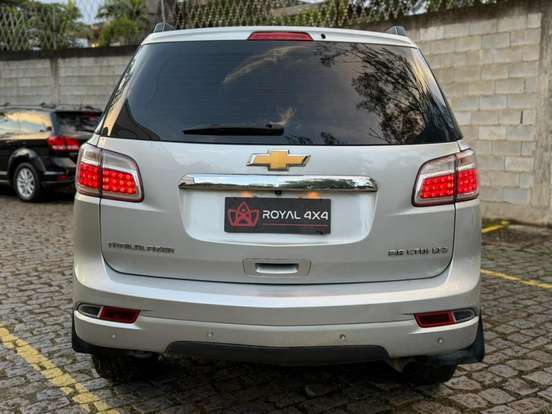 CHEVROLET-TRAILBLAZER-2019
